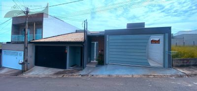 Casa, 3 quartos, 98 m² - Foto 1