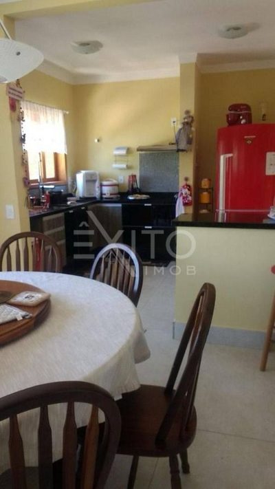 Casa, 3 quartos, 167 m² - Foto 3