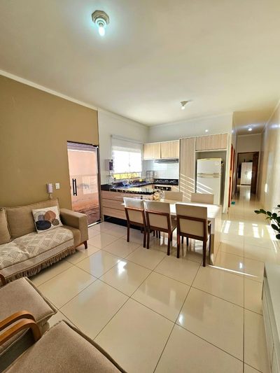 Casa, 1 quarto, 71 m² - Foto 2