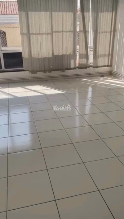 Sala-Conjunto, 300 m² - Foto 1
