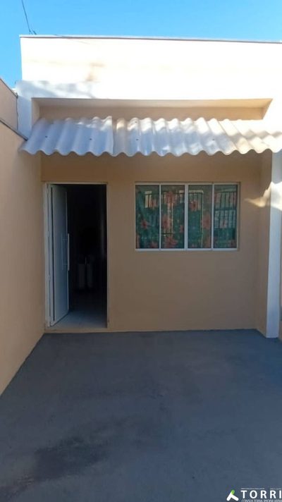 Casa, 2 quartos, 56 m² - Foto 1