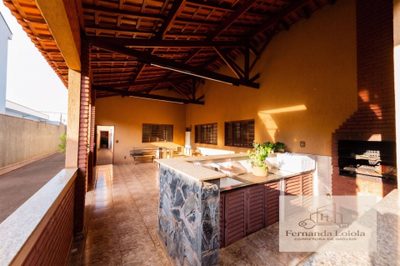 Casa, 3 quartos, 651 m² - Foto 1