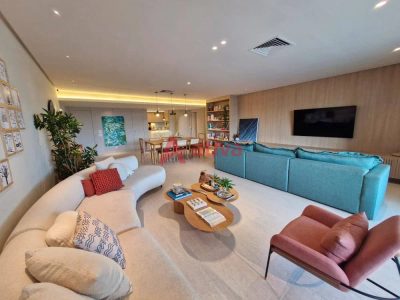 Apartamento, 4 quartos, 231 m² - Foto 1