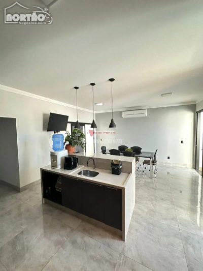 Casa, 3 quartos, 170 m² - Foto 4