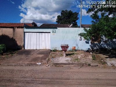 Casa, 2 quartos, 225 m² - Foto 1