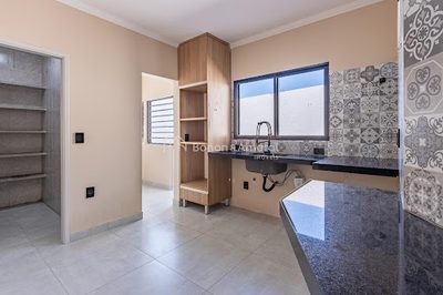 Casa, 4 quartos, 220 m² - Foto 4