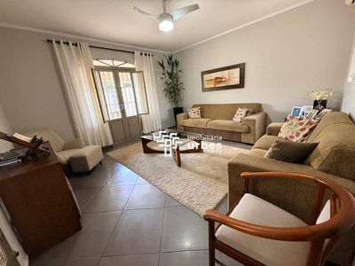 Casa, 3 quartos, 233 m² - Foto 3