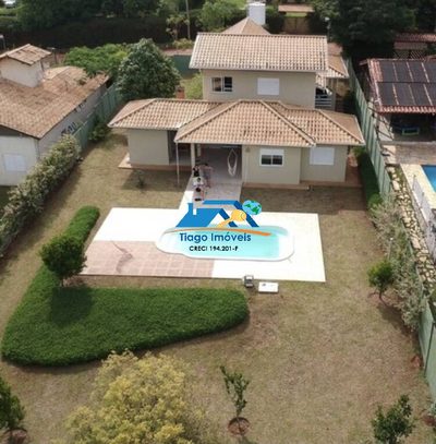 Casa, 3 quartos, 1000 m² - Foto 1