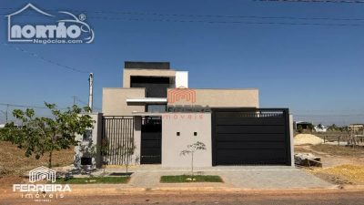 Casa, 3 quartos, 134 m² - Foto 1