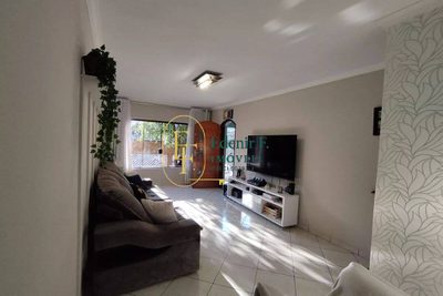 Casa, 3 quartos, 324 m² - Foto 1