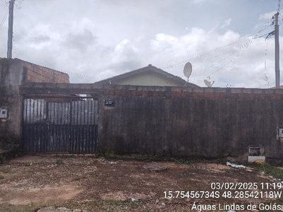 Casa, 2 quartos, 200 m² - Foto 1