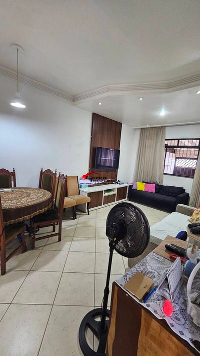 Casa, 2 quartos, 130 m² - Foto 1