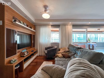Apartamento, 3 quartos, 150 m² - Foto 1