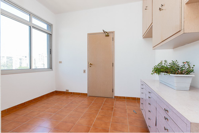 Apartamento, 3 quartos, 380 m² - Foto 2