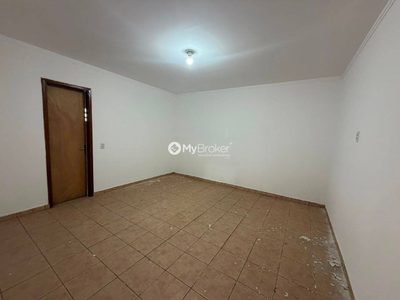 Casa, 3 quartos, 249 m² - Foto 4