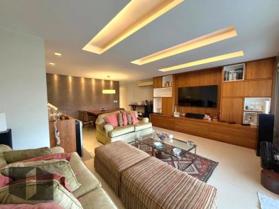 Apartamento, 3 quartos, 145 m² - Foto 1