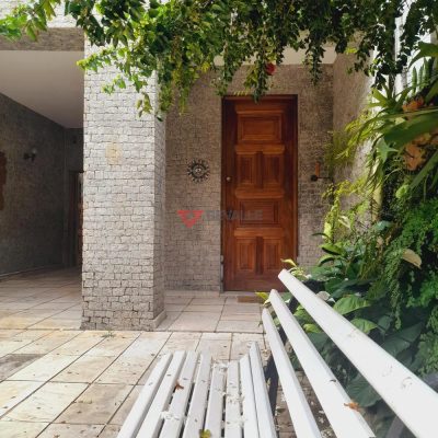Casa, 7 quartos, 300 m² - Foto 2