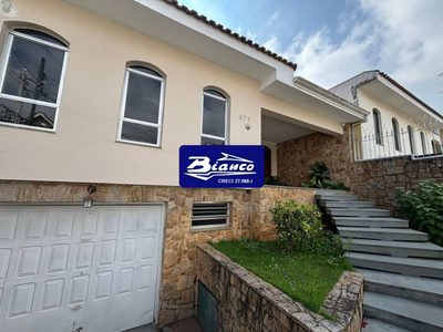 Casa, 3 quartos, 204 m² - Foto 1