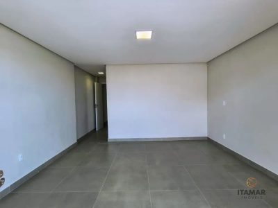 Casa, 3 quartos, 168 m² - Foto 2