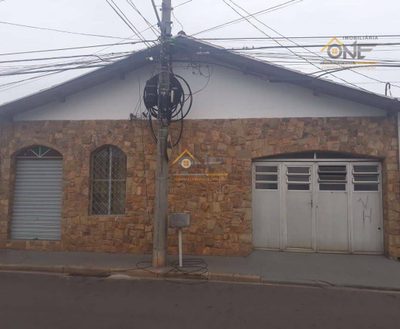 Casa, 4 quartos, 180 m² - Foto 1