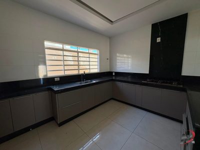 Casa, 3 quartos, 200 m² - Foto 4