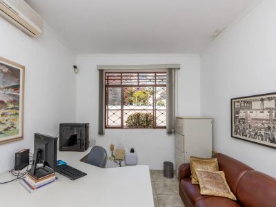 Casa, 3 quartos, 265 m² - Foto 1