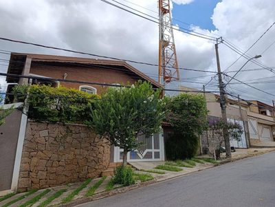 Casa, 3 quartos, 303 m² - Foto 2