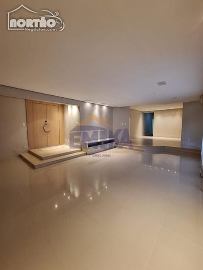 Casa, 5 quartos, 266 m² - Foto 1