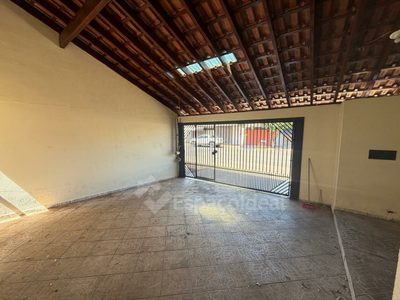Casa, 3 quartos, 160 m² - Foto 1
