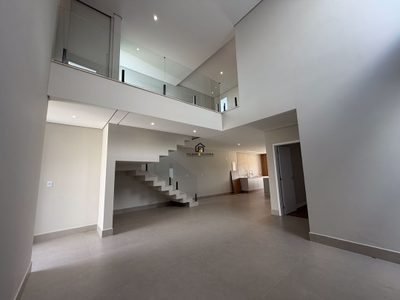 Casa, 4 quartos, 271 m² - Foto 2