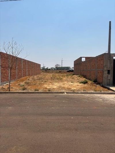 Terreno, 240 m² - Foto 1
