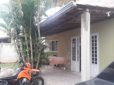 Casa, 3 quartos, 194 m² - Foto 1