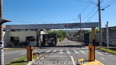 Casa, 2 quartos, 47 m² - Foto 1