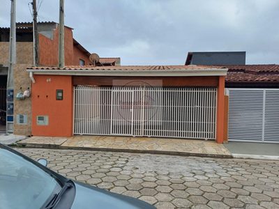 Casa, 3 quartos, 113 m² - Foto 1