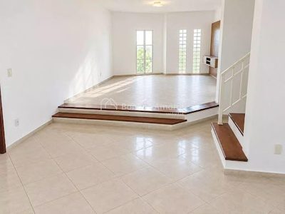 Casa, 3 quartos, 230 m² - Foto 2