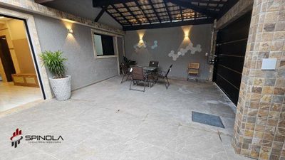 Casa, 3 quartos, 157 m² - Foto 1