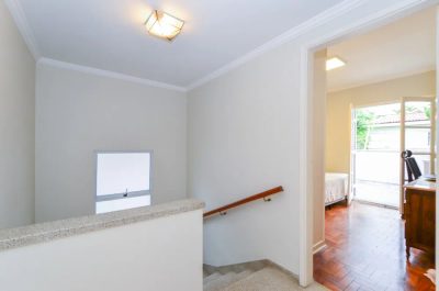Casa, 3 quartos, 200 m² - Foto 1