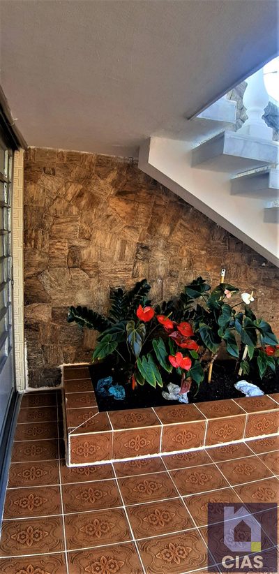 Sobrado, 3 quartos, 207 m² - Foto 2