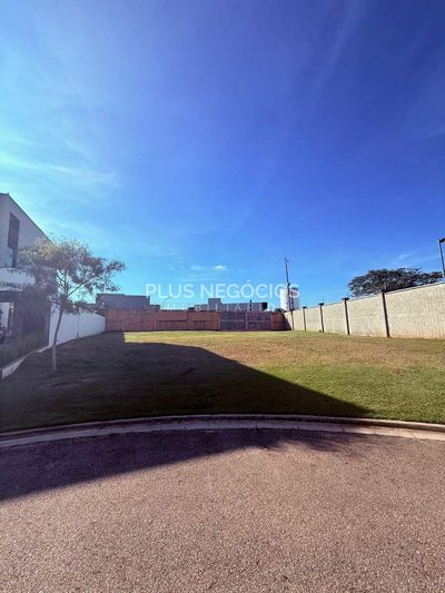 Terreno, 610 m² - Foto 1