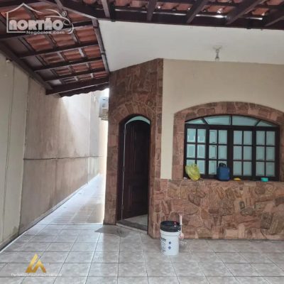 Casa, 4 quartos, 200 m² - Foto 1