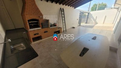 Casa, 3 quartos, 126 m² - Foto 1