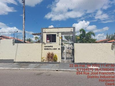 Casa, 2 quartos, 170 m² - Foto 1