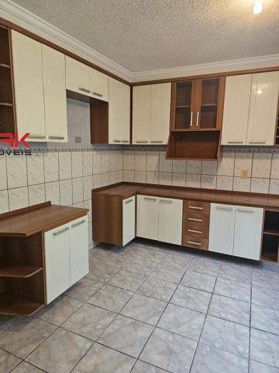 Casa, 5 quartos, 180 m² - Foto 3