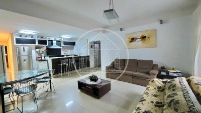 Sobrado, 3 quartos, 230 m² - Foto 1
