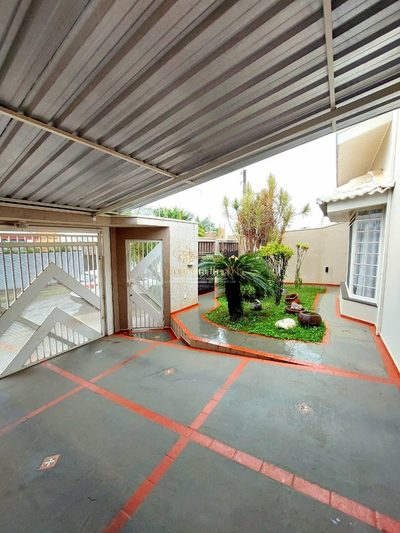 Casa, 2 quartos, 198 m² - Foto 1