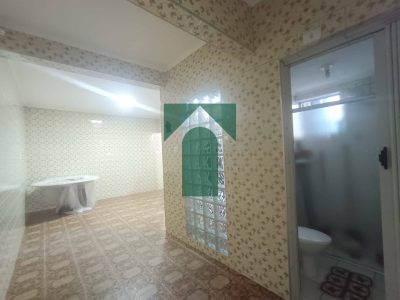 Casa, 4 quartos, 235 m² - Foto 1