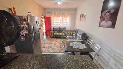 Casa, 2 quartos, 65 m² - Foto 1