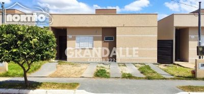 Casa, 3 quartos, 60 m² - Foto 1