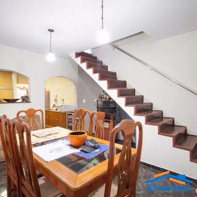 Sobrado, 5 quartos, 200 m² - Foto 4