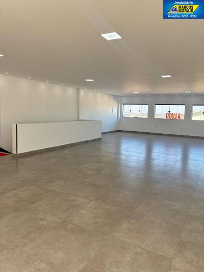 Loja-Salão, 140 m² - Foto 1